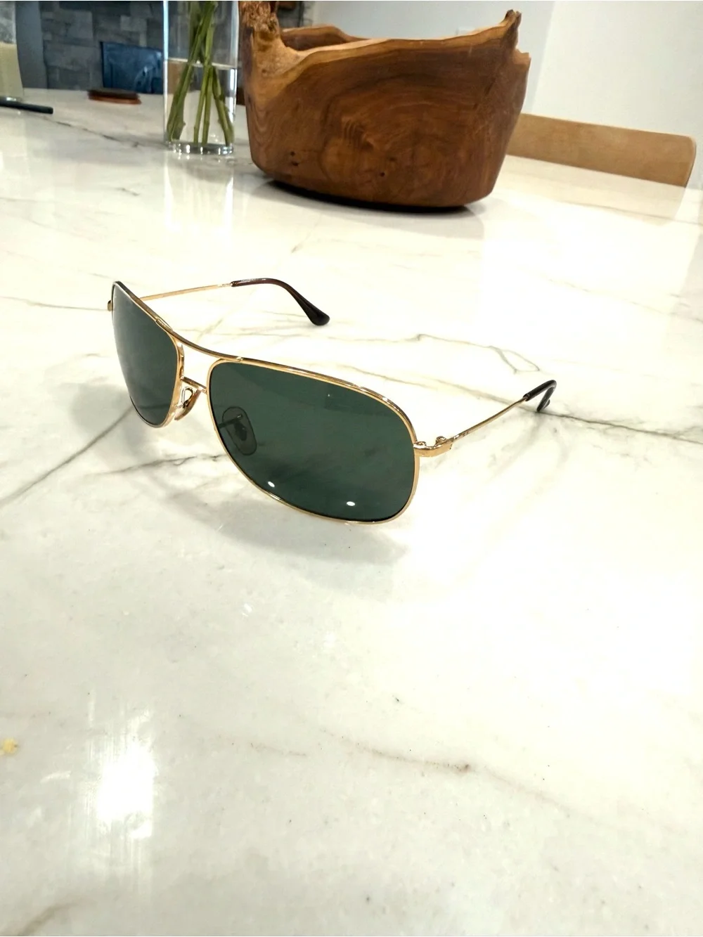 Ray-Ban Gold Frame Sunglasses with Dark Green Lenses
